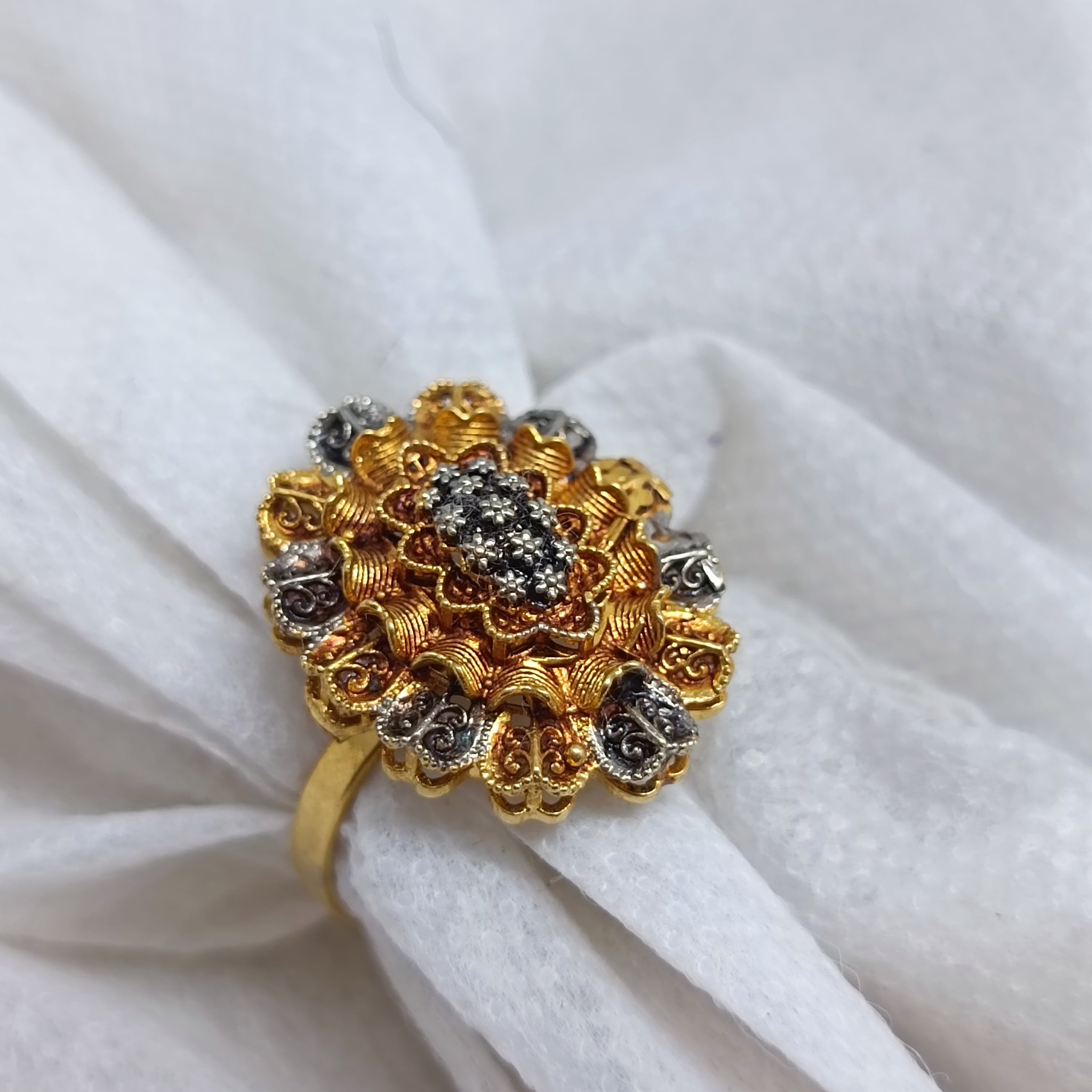 Traditional style ring