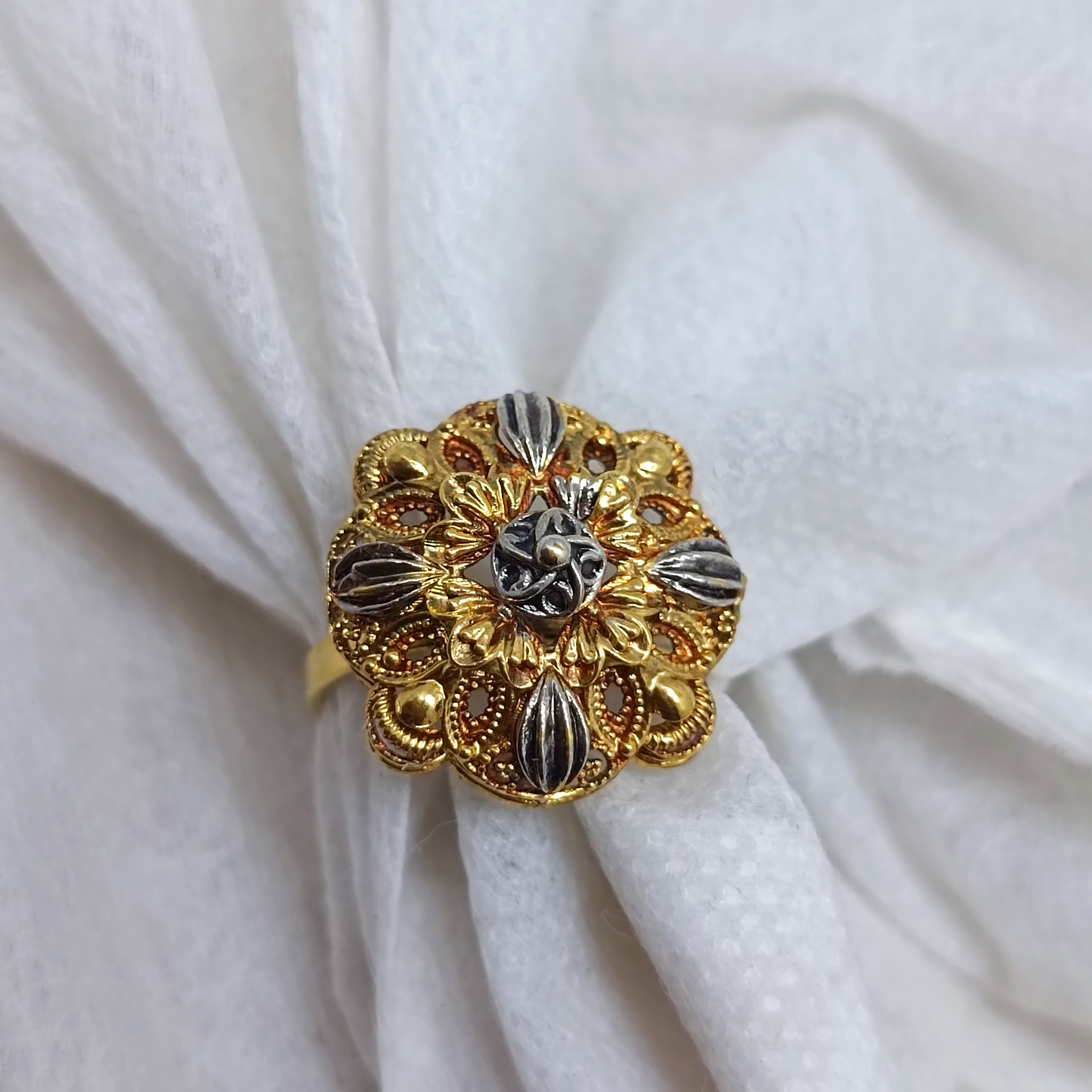 Traditional style ring