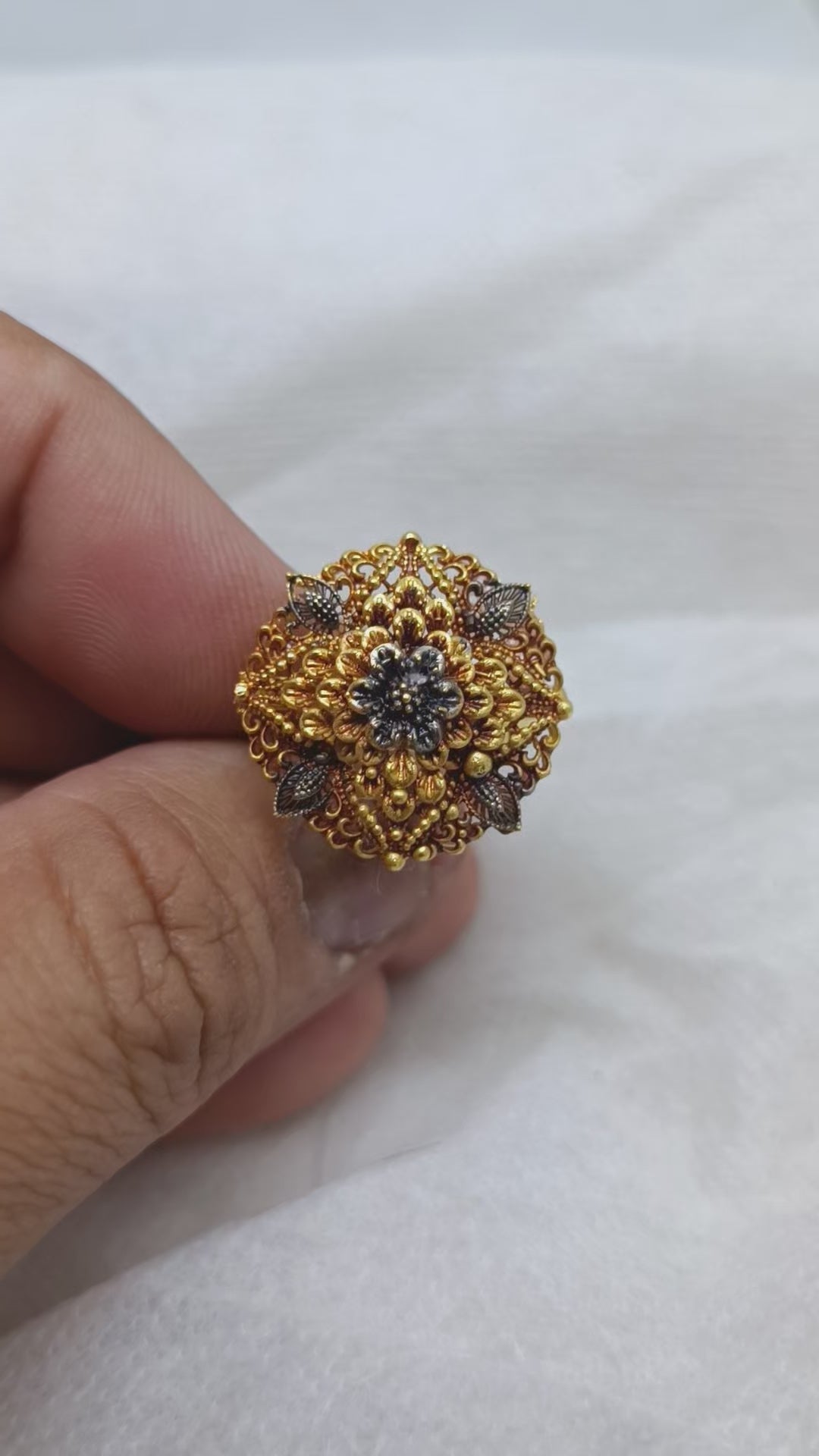 Traditional ring